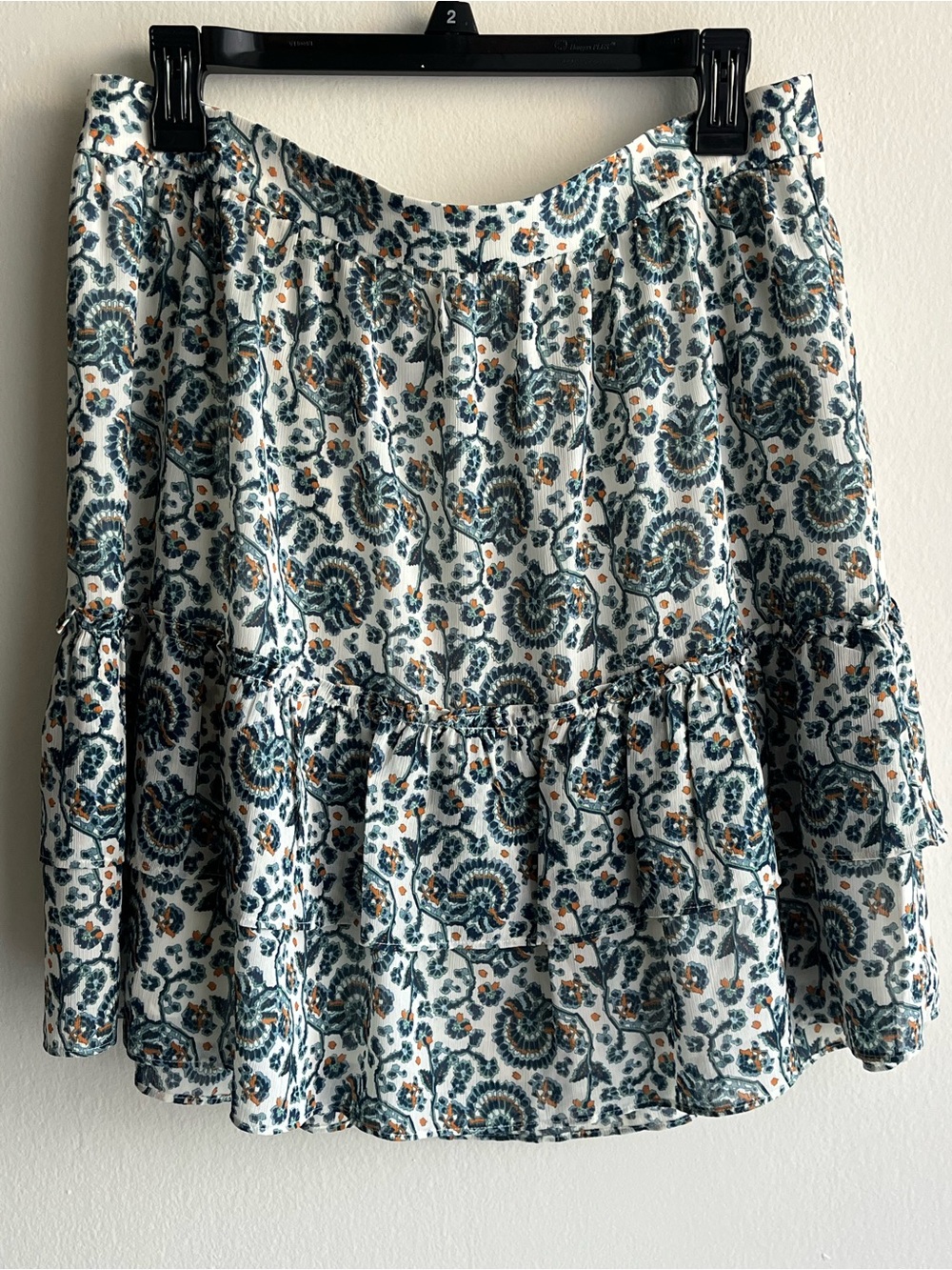 J Crew Printed Tiered Ruffle Skirt in White with Teal Boho Floral Motif Medium